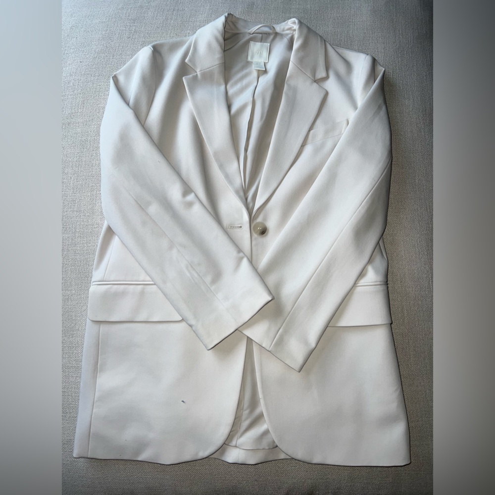 Off- White Oversized Blazer